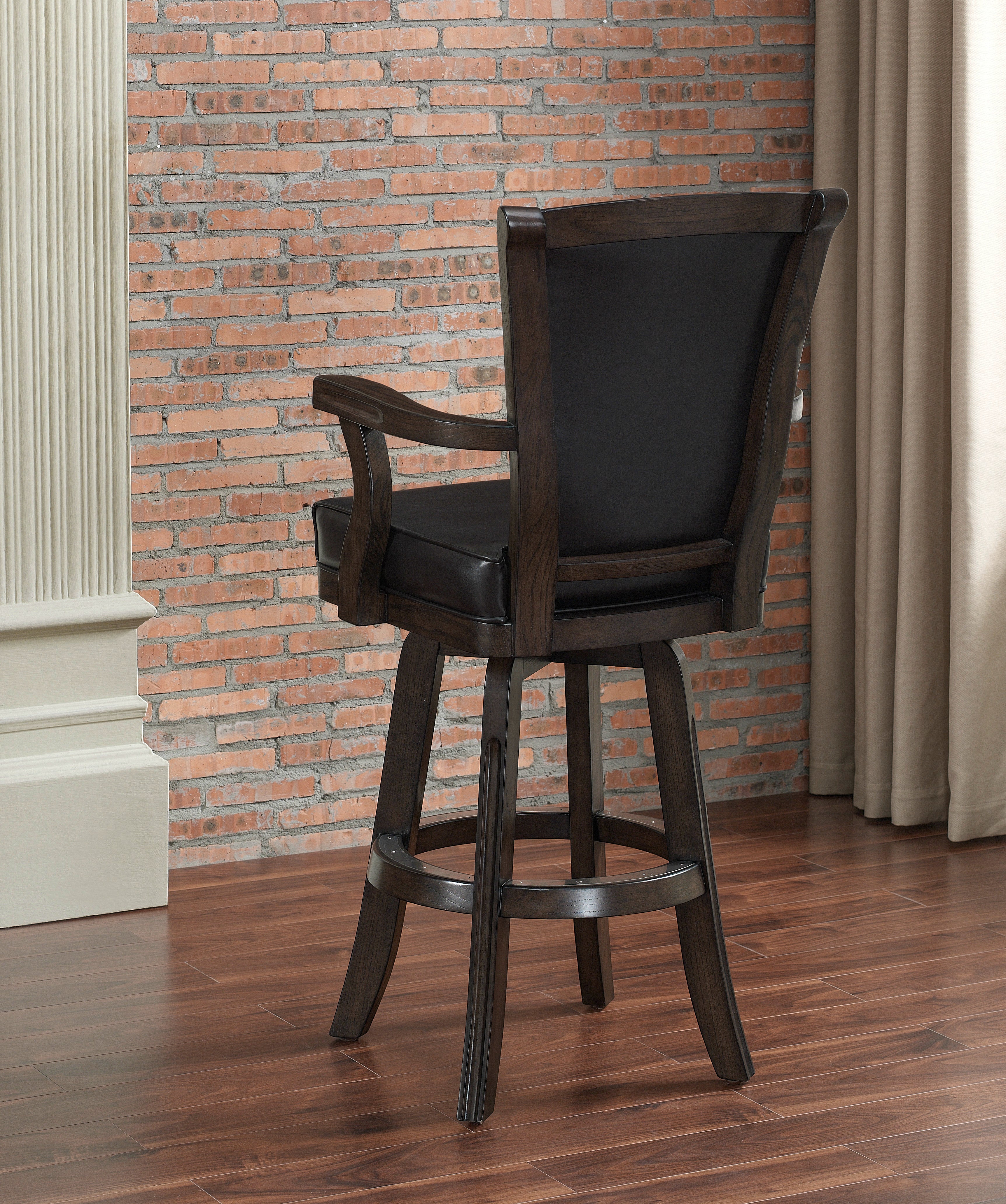Auburn Bar Stool | American Heritage