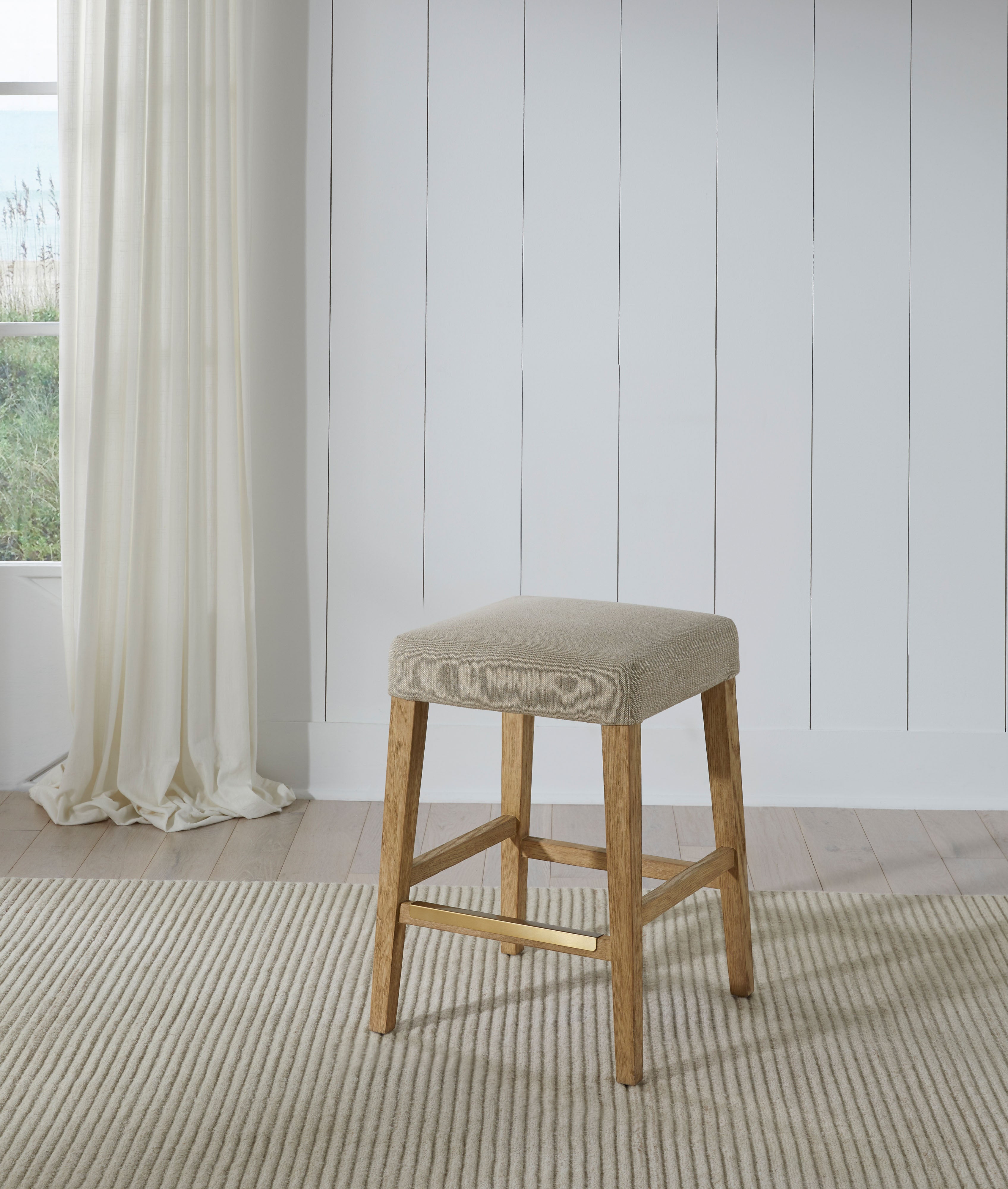 Port Royal Backless Stool | American Heritage
