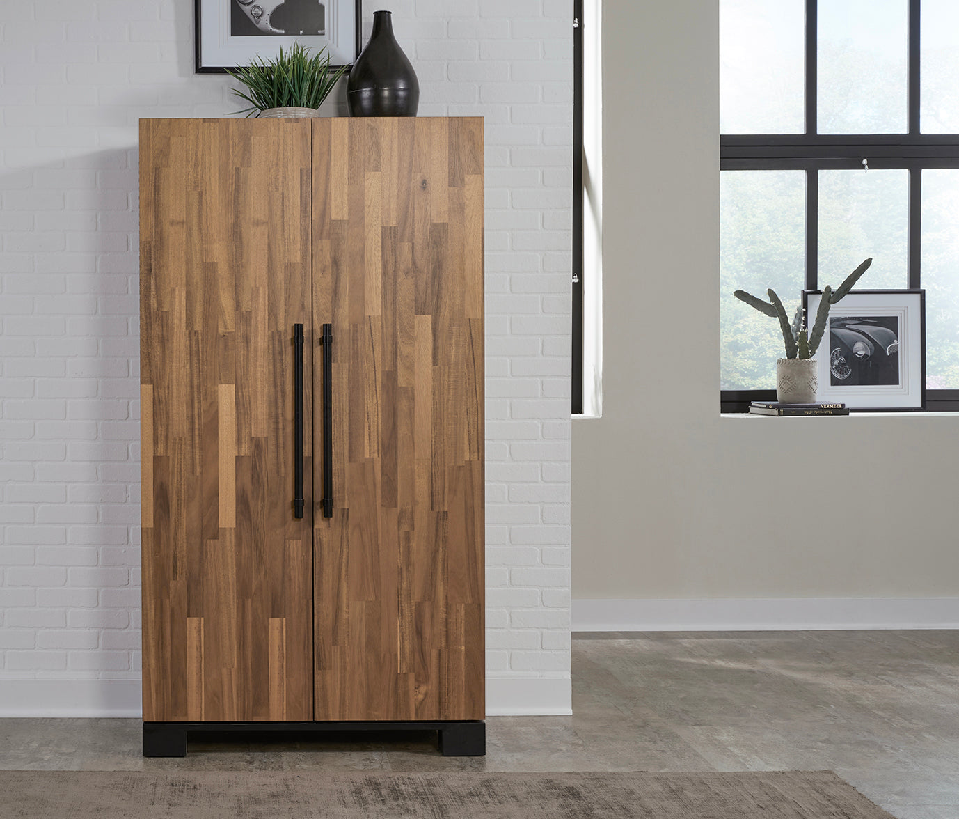 Knoxville Wine & Spirit Cabinet (Acacia) | American Heritage